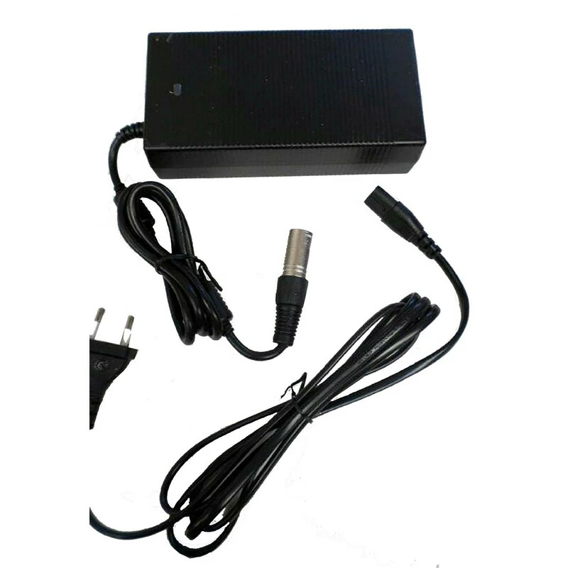 Giant Ladegerät / 5-Pin Für Rahmenakku